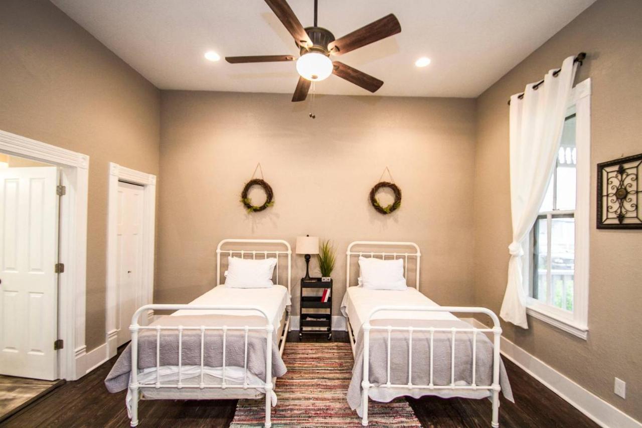 Wyoming St Restored Historic 2Br/1Ba Downtown San Antonio Dış mekan fotoğraf